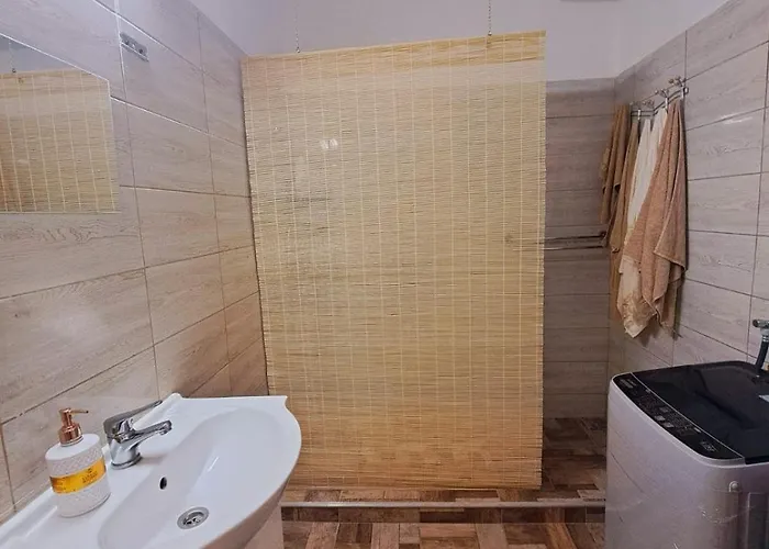דירה Elegant Flat 2br