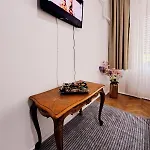 Elegant Flat 2br ブカレスト