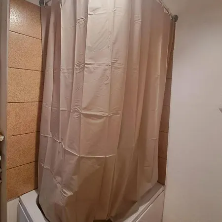 Appartement Elegant Flat 2br Boekarest